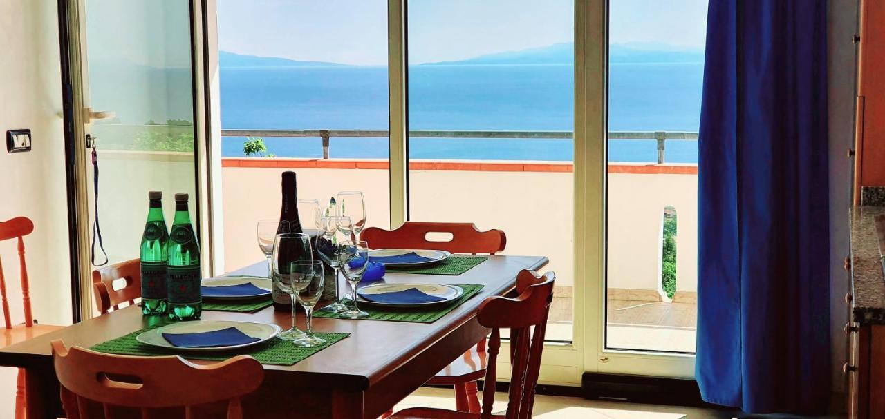 Naturamare Apartments - Piscina Idromassaggio Con Vista Mare Aperta Fino Alle Ore 22-00 カーポ・ヴァチカーノ エクステリア 写真
